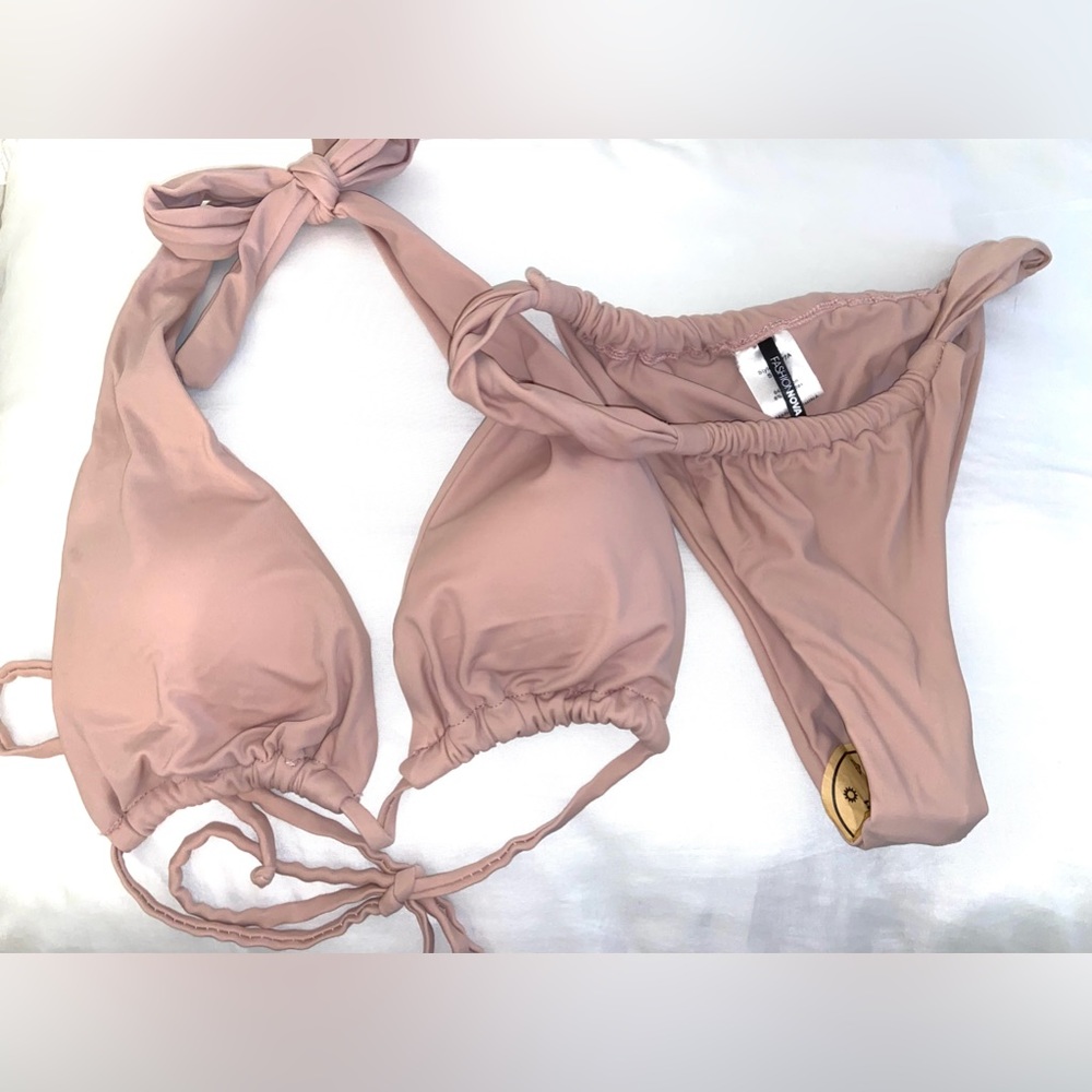 Pink fashion nova bikini